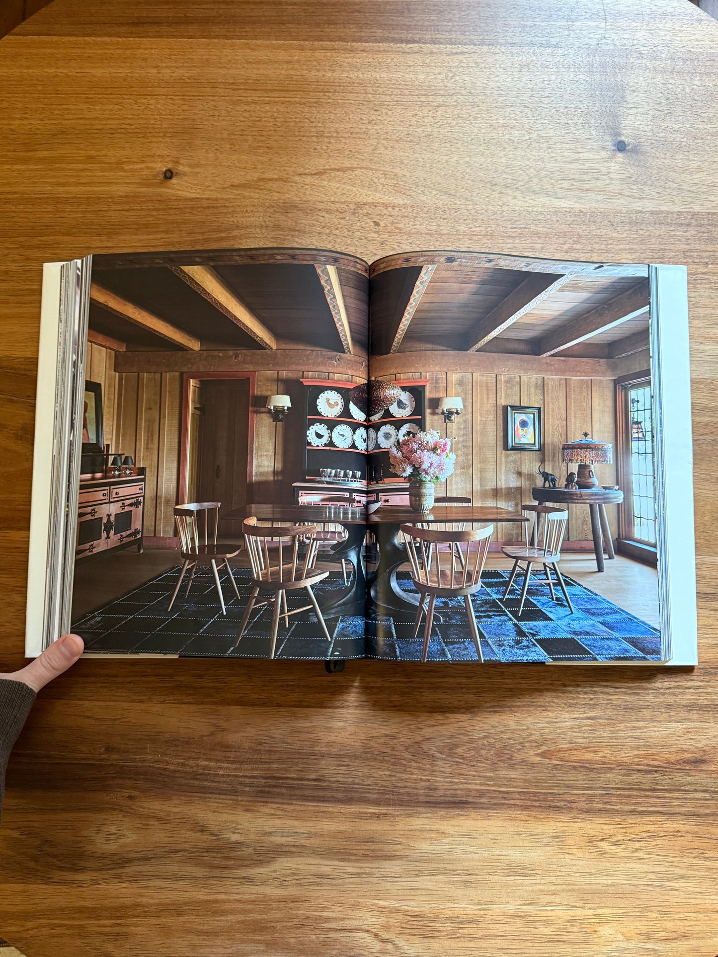 Shamshiri: Interiors