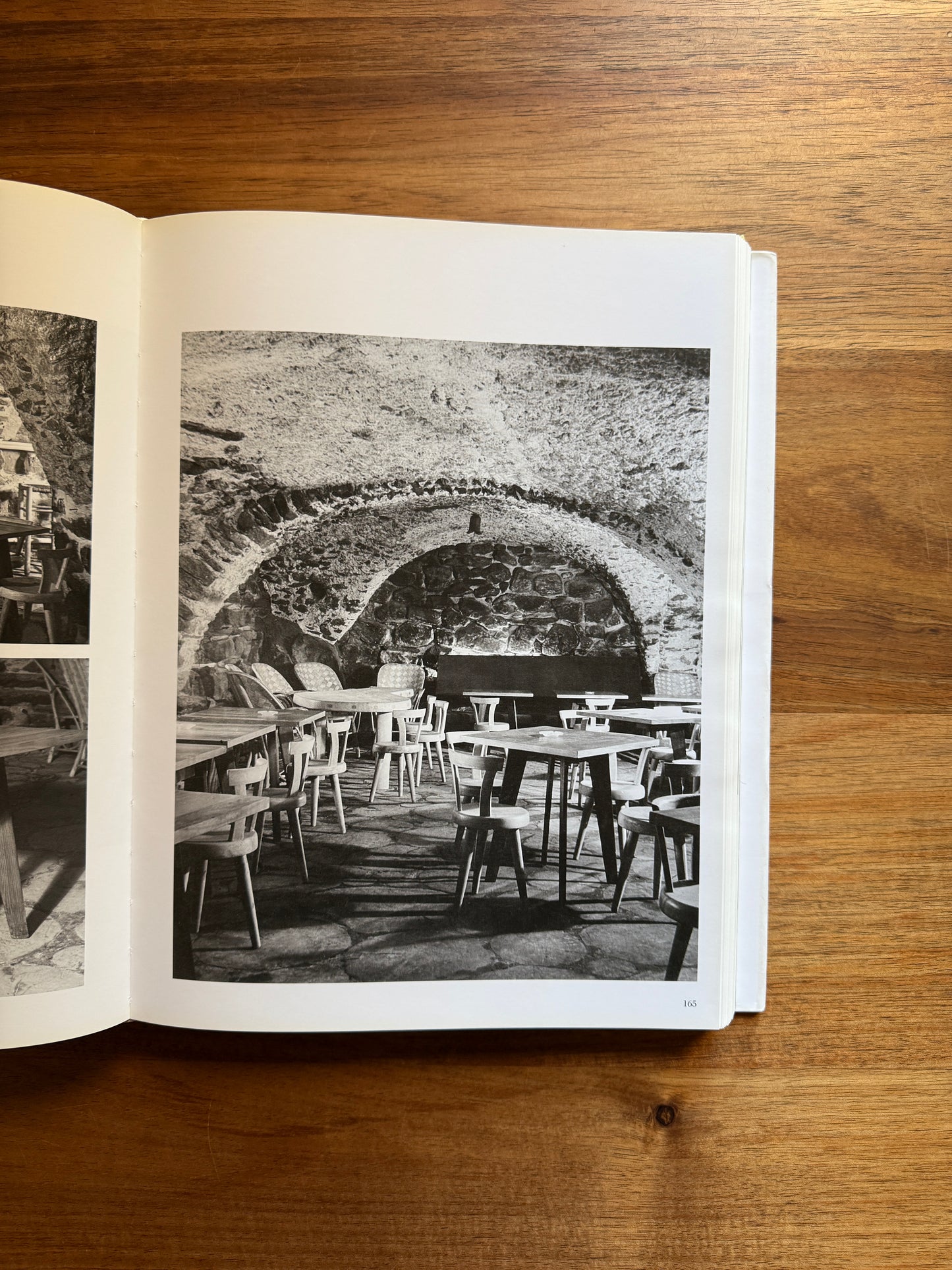 Charlotte Perriand. Complete Works Volume 2: 1940-1955