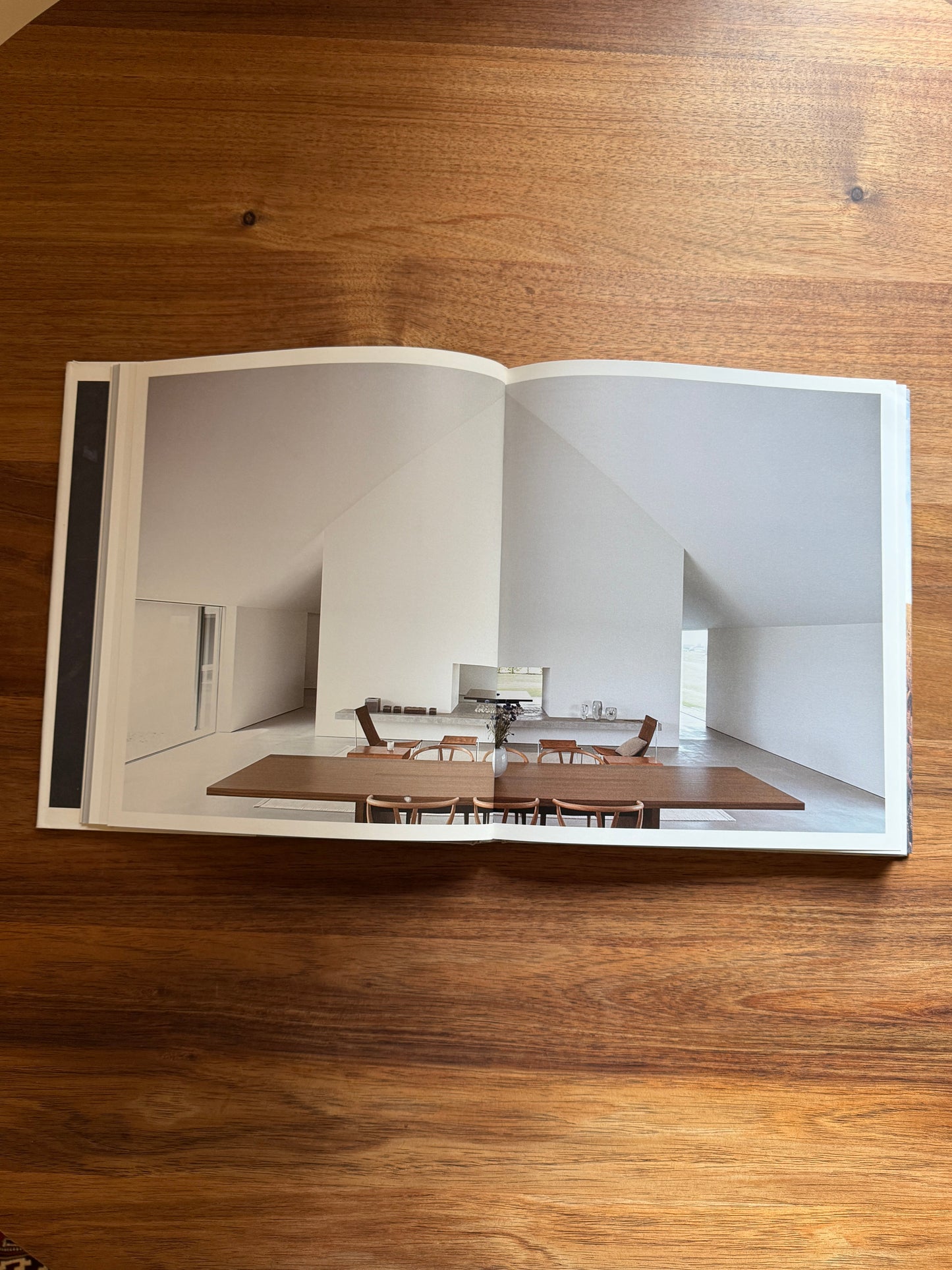 John Pawson: Plain Space