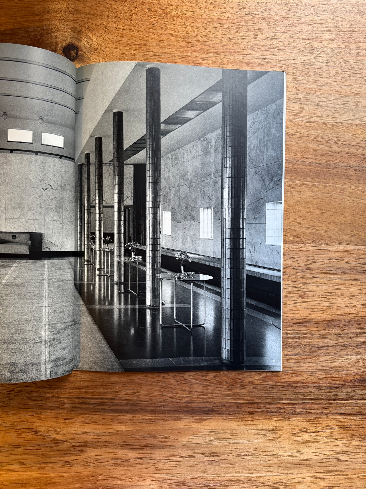 William Dudok Town Hall Hilversum. Global Architecture GA58