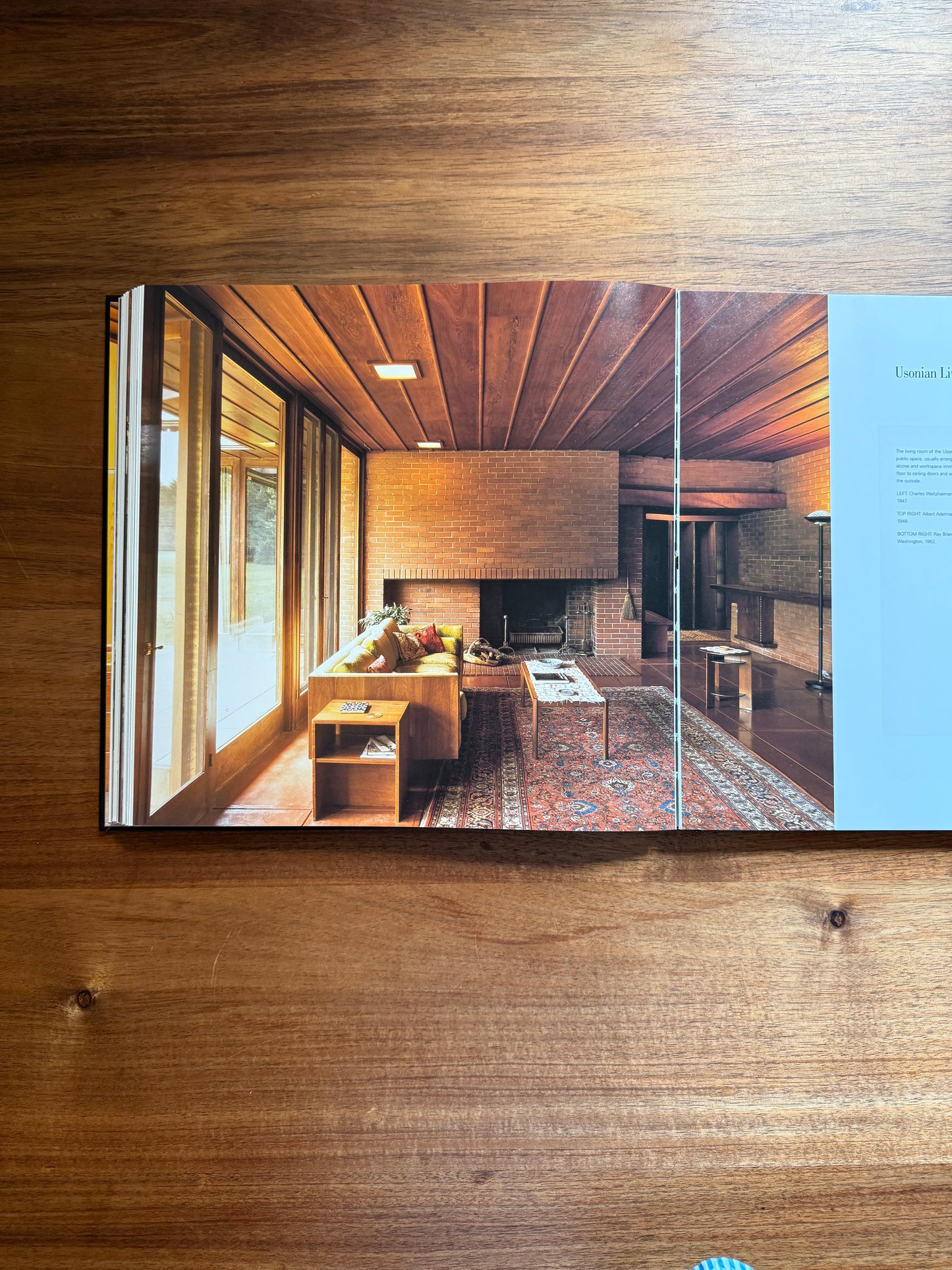 Frank Lloyd Wright: The Rooms
