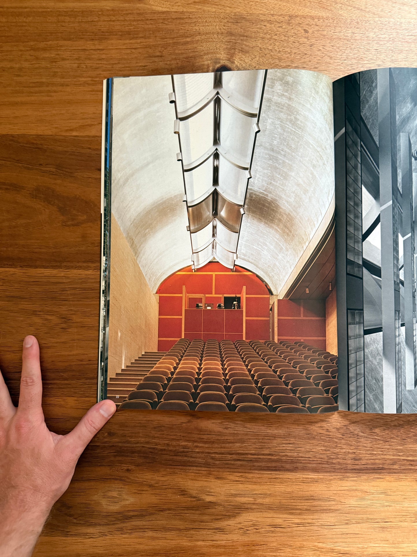 Louis Kahn Yale Art Gallery and Kimbell Art Museum. Global Architecture GA38