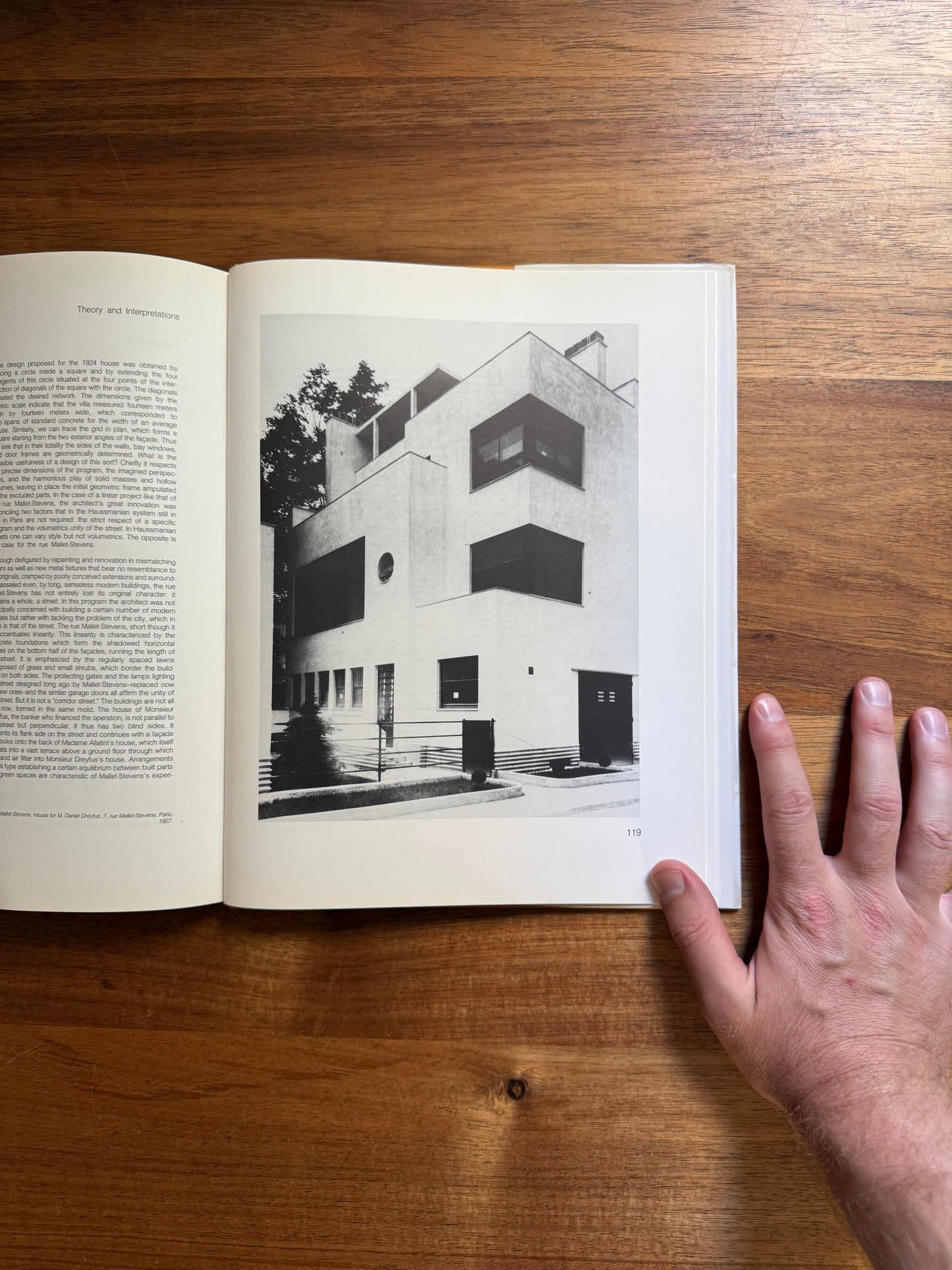 Rob. Mallet Stevens: Architecture, Furniture, Interior Design