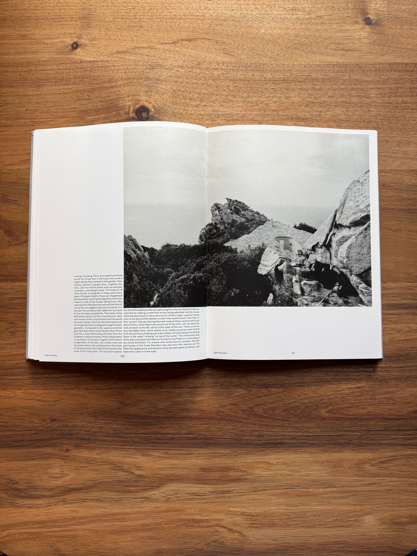 The Inhabited Pathway: The Built Works of Alberto Ponis in Sardinia