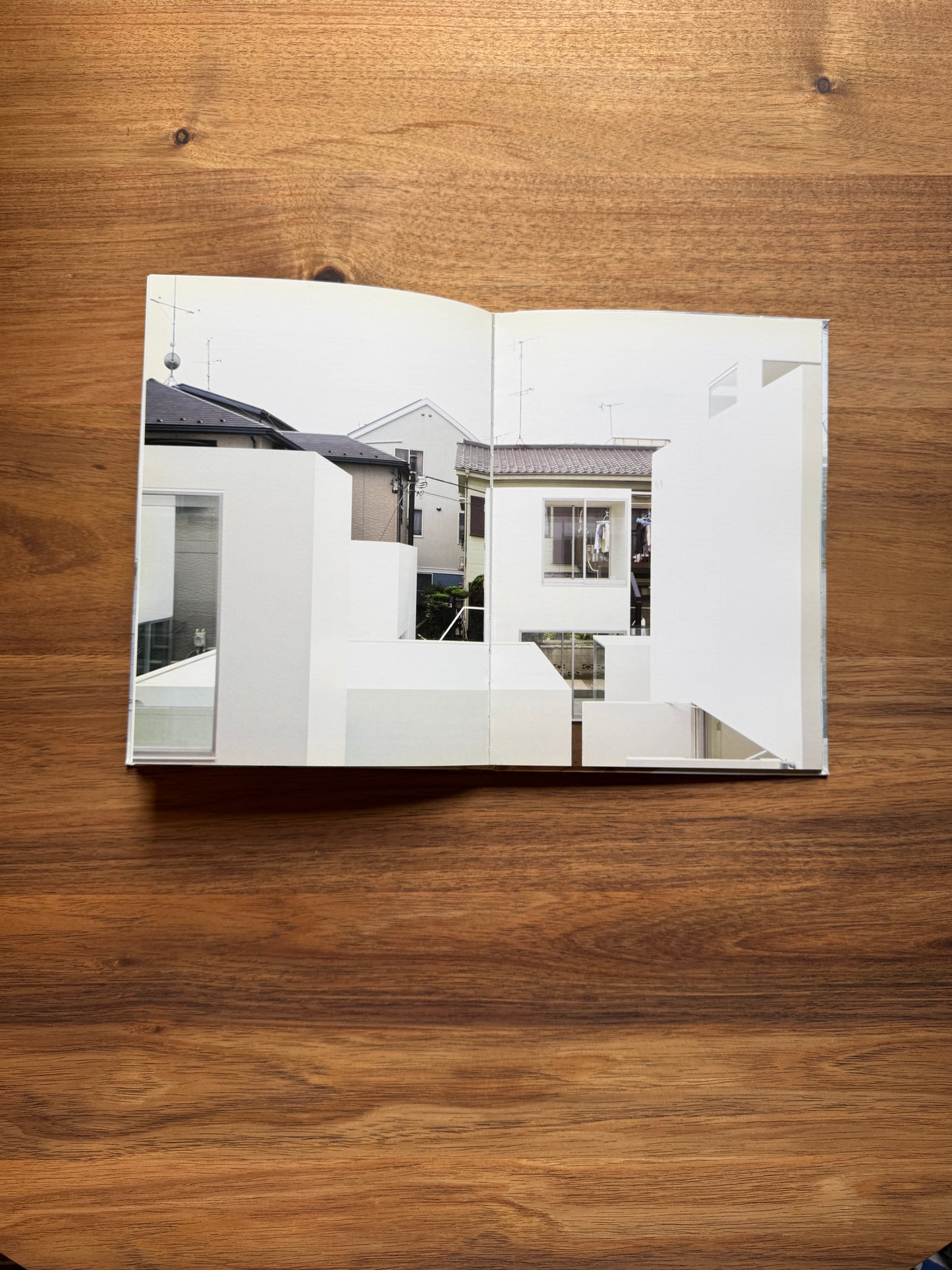SANAA Houses: Kazuyo Sejima + Ryue Nishizawa