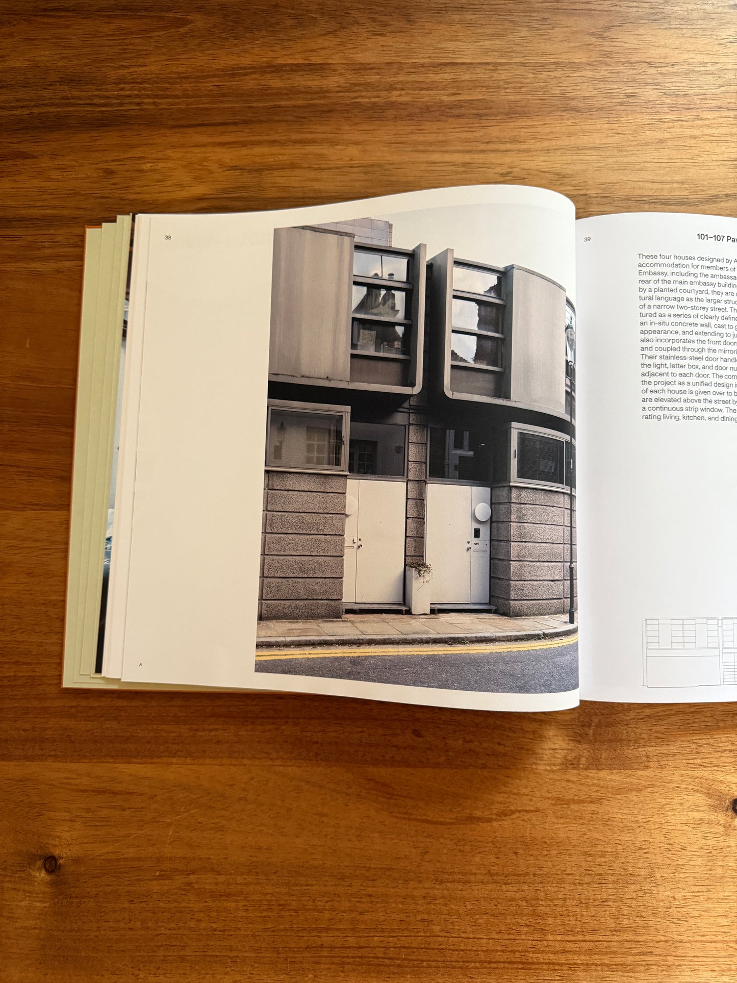 At Home in London: The Mews House