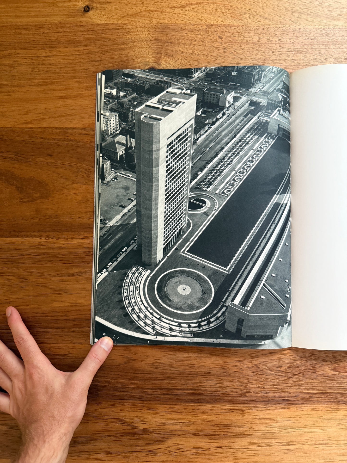 I. M. Pei & Partners. Global Architecture GA41